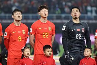 越南进球队员15号，2004年出生的！中国的04年龄段球员在干啥呢？